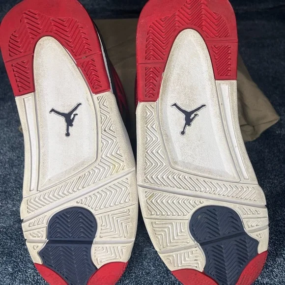 Jordan 4 retro fiba Air color red - Picture 6 of 7